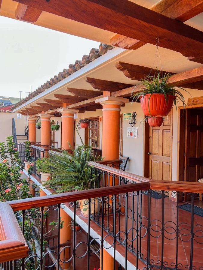 Hotel La Casa De Mama San Cristóbal de Las Casas المظهر الخارجي الصورة